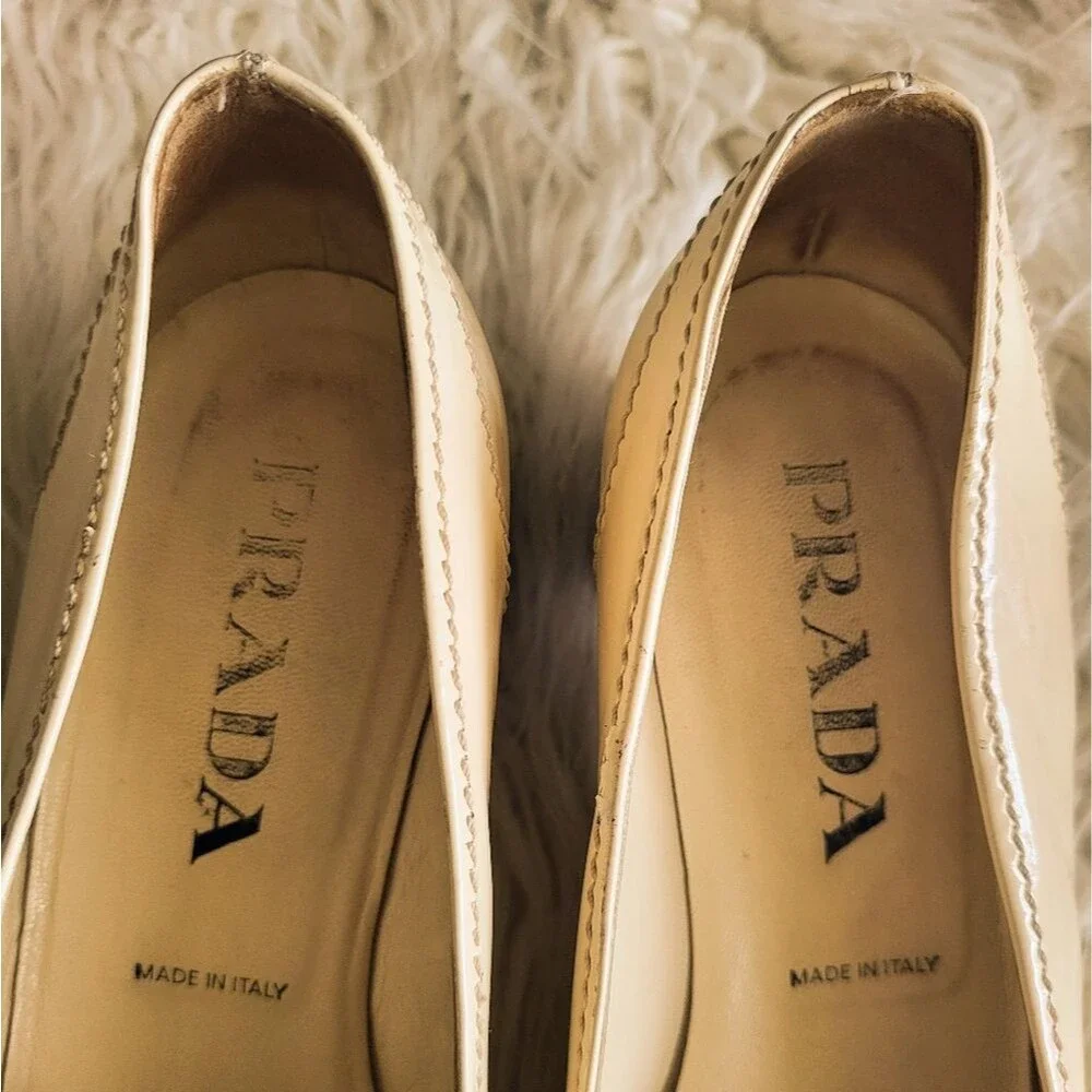 Vintage Prada Ivory Patent Leather Square-Toe Loafers Size 37